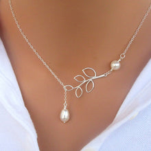 Load image into Gallery viewer, Two Leaves Pendant Clavicle Necklaces For Women