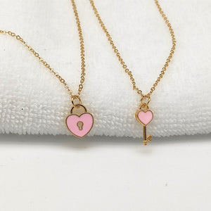 2 PCs/Set Couple Necklace for Women and Men Silver Two Pieces Heart Pendant Paired Necklace Fashion Necklace Gifts for Women