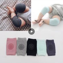 Load image into Gallery viewer, Baby Cotton Knee Pads Kids Anti Slip Crawl Necessary Knee Protector Babies Leggings For baby thing Warmers For Baby Playing Drop