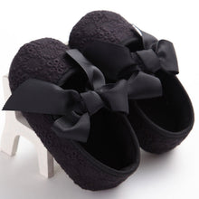 Load image into Gallery viewer, Cute baby shoes first walkers Toddler Infant Baby Girl Boy Flower Bowknot Shoes Crib Shoes Soft Sole Prewalker Black White 0-18M